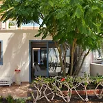 فيلة Minea Ii