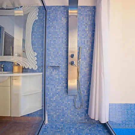 Minea Ii * Κόστα Κάλμα