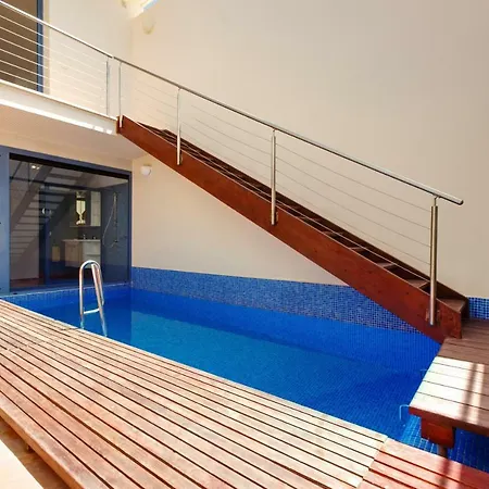 Minea Ii Villa *